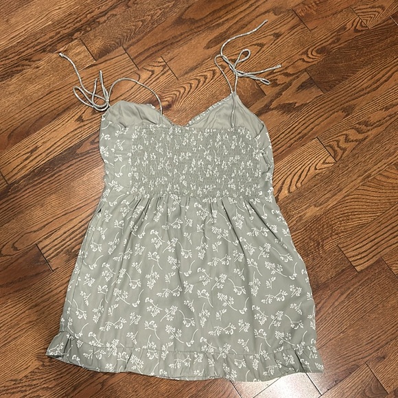 Abercrombie dress - Picture 4 of 6
